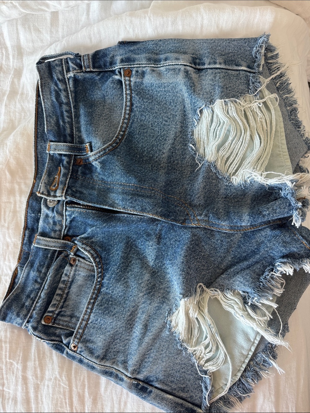 Levi Vintage Distressed Blue Denim Jean Shorts - High-Waist Casual